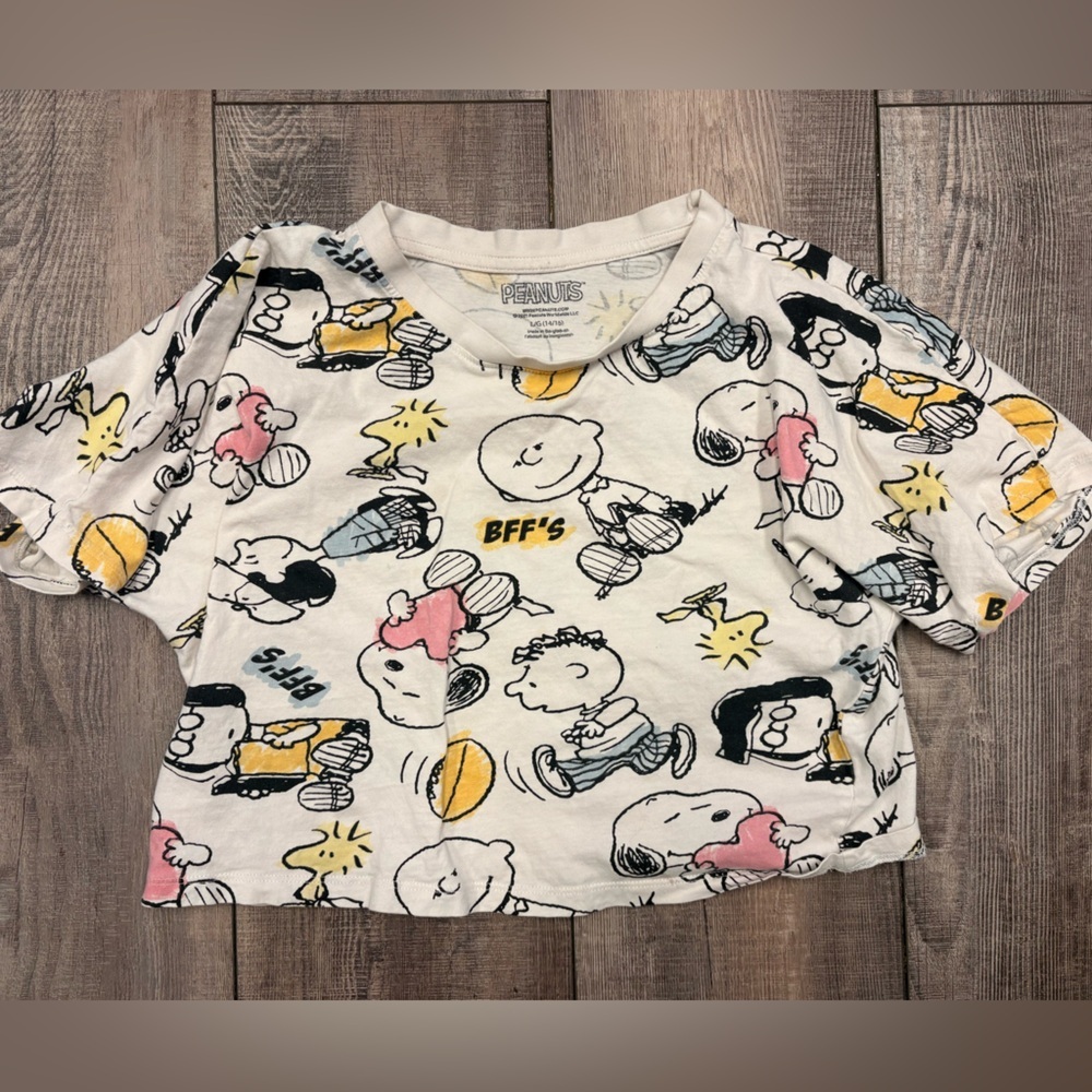 Peanuts -  teen White and Yellow Graphic Tee